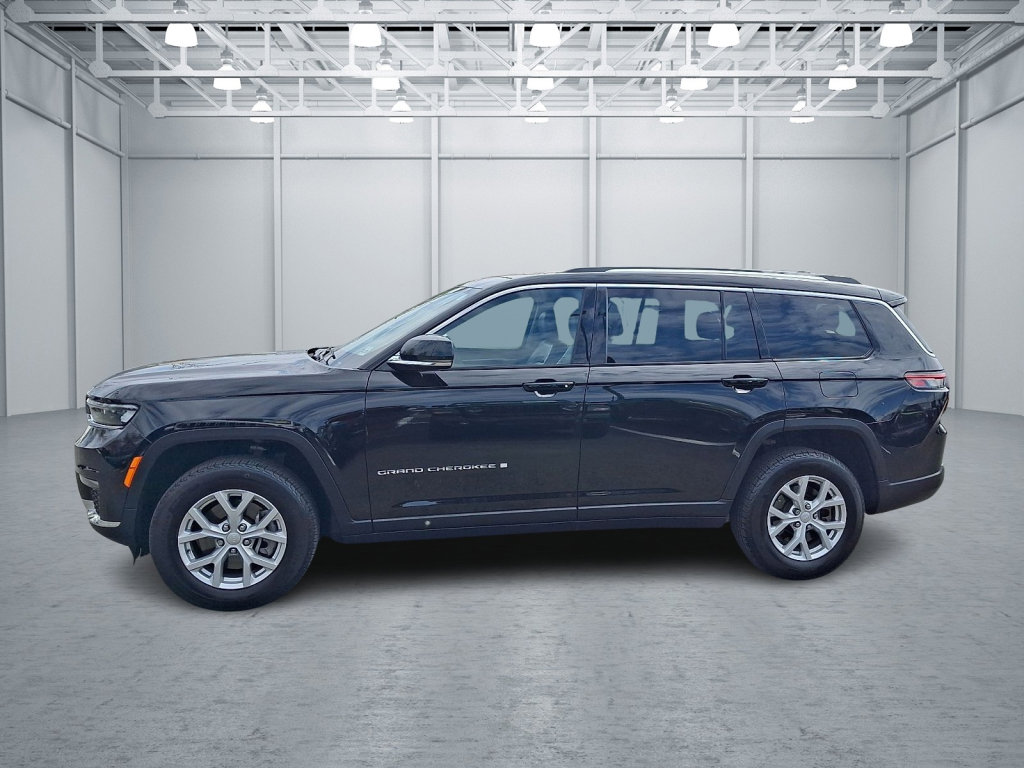 Used 2024 Jeep Grand Cherokee L Limited image 2