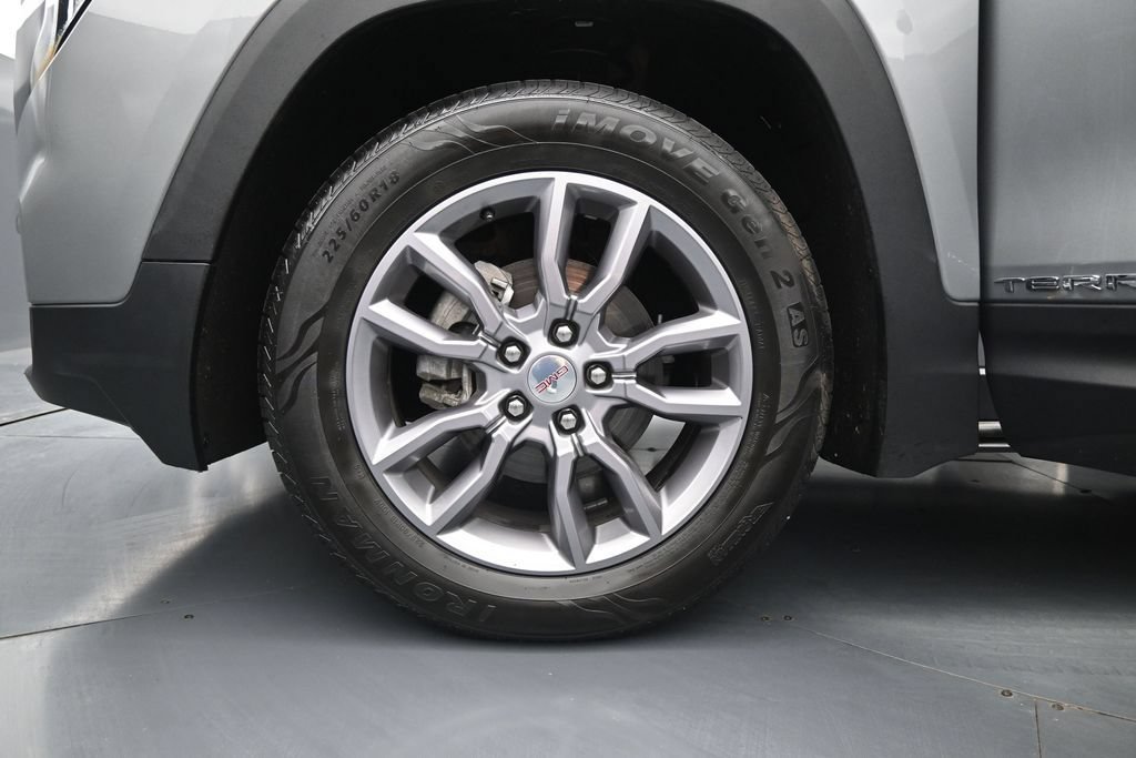 Used 2024 GMC Terrain SLT AWD/4WD image 28