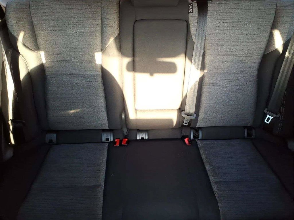 Used 2023 Nissan Rogue SV FWD image 17