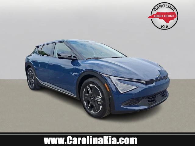 New 2025 Kia EV6 Light w/ Light LR Technology Package