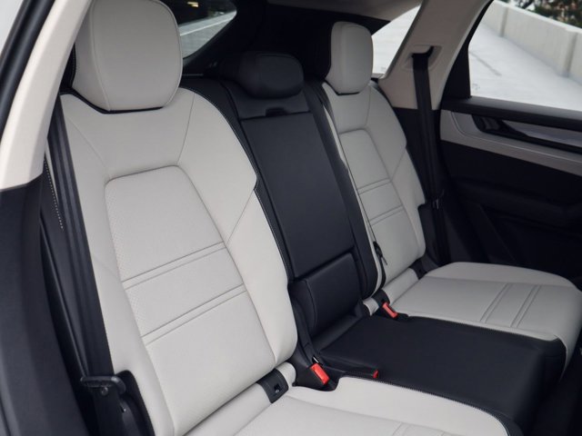 New 2026 Porsche Cayenne S AWD/4WD image 23