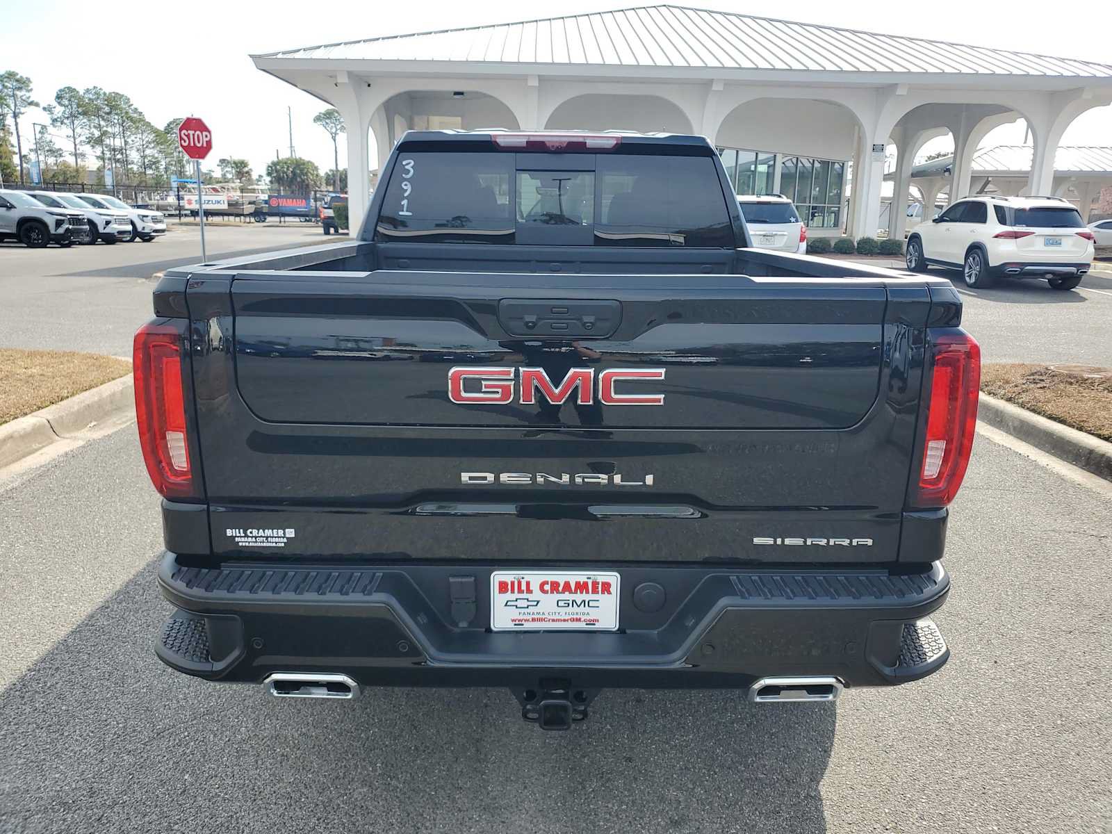 New 2026 GMC Sierra 1500 Denali w/ Denali Reserve Package AWD/4WD image 4