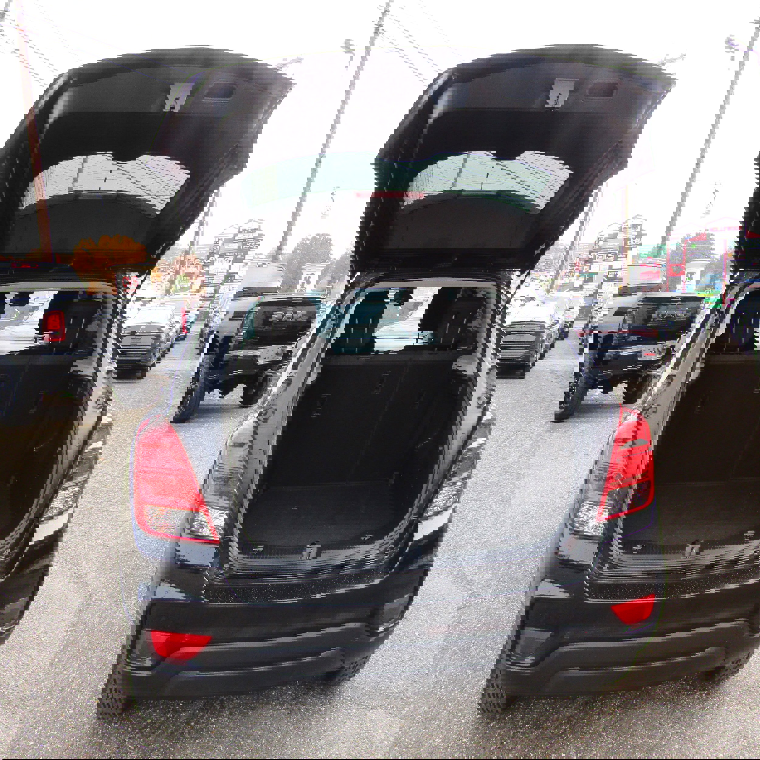 Used 2020 Chevrolet Trax LS image 9