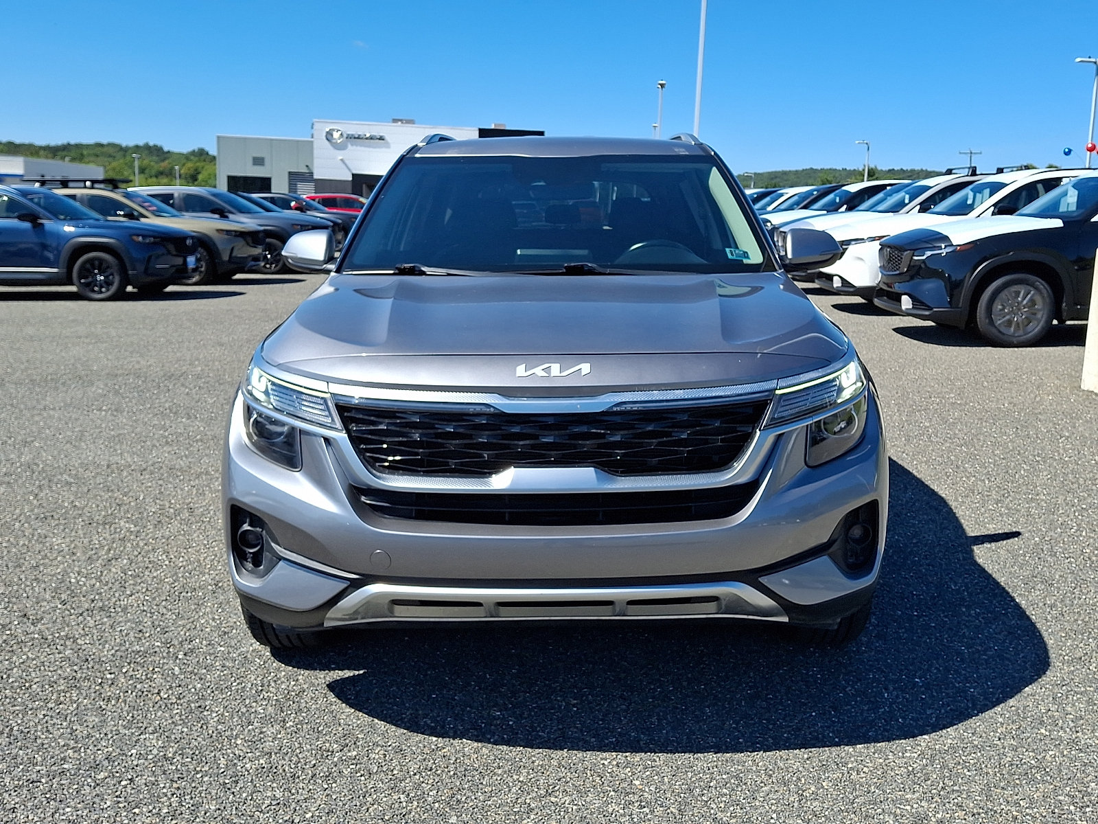 Used 2022 Kia Seltos S AWD/4WD image 2