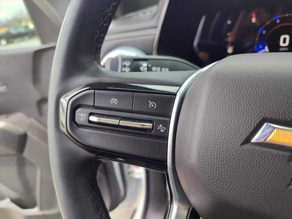 Used 2023 Chevrolet Colorado LT w/ LT Convenience Package III AWD/4WD image 18