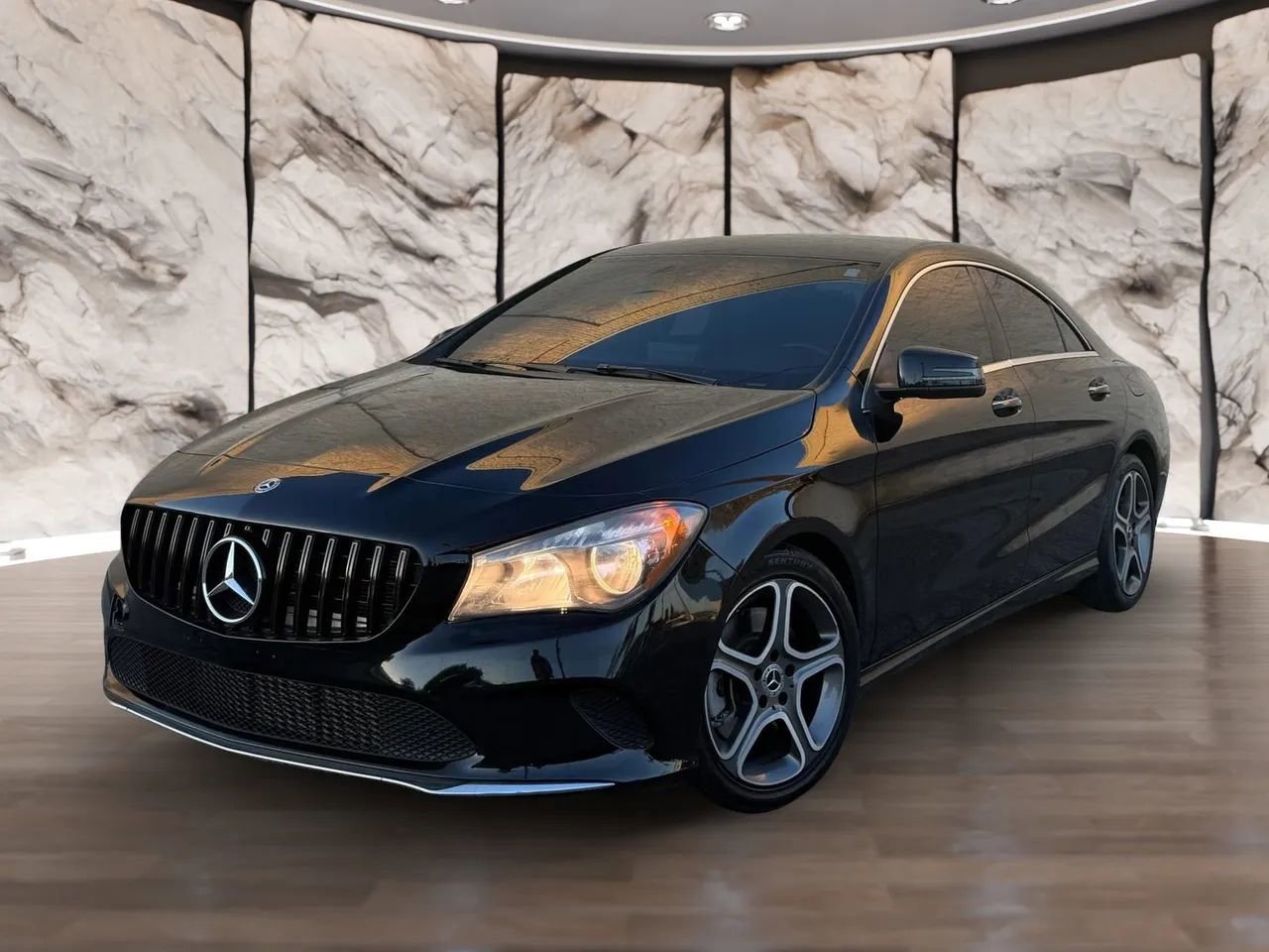 Used 2018 Mercedes-Benz CLA 250 image 4