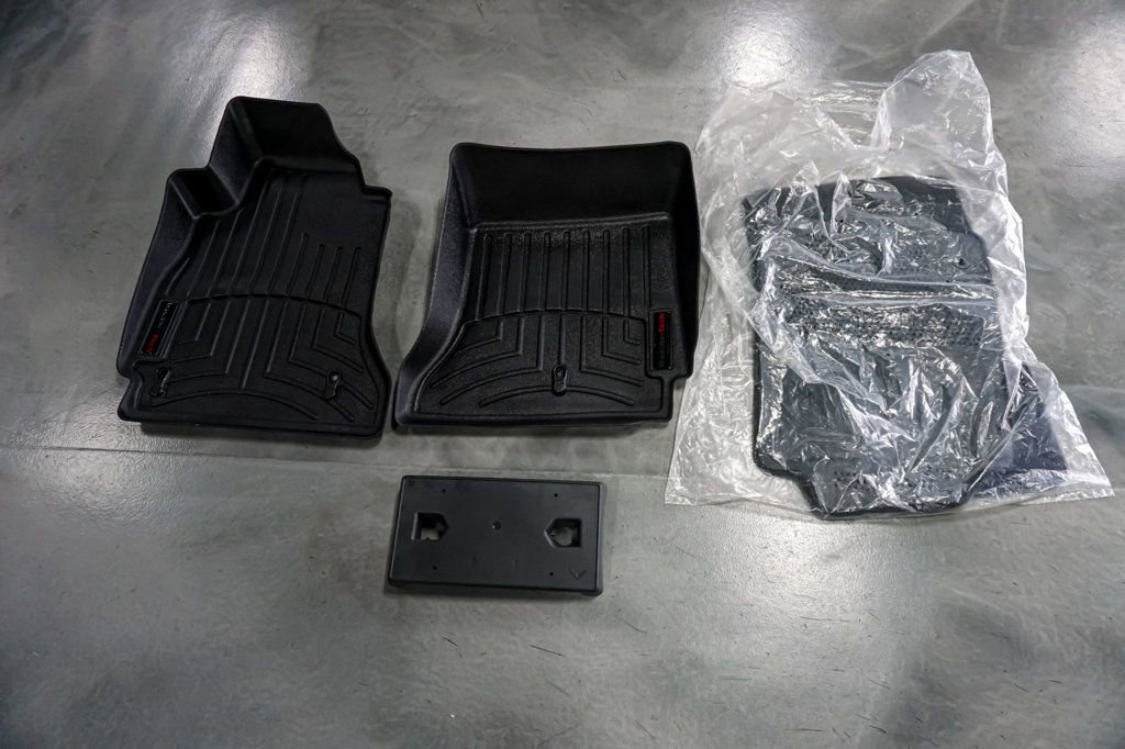 Used 2012 Chevrolet Corvette Z06 w/ 3LZ Preferred Equipment Group image 97