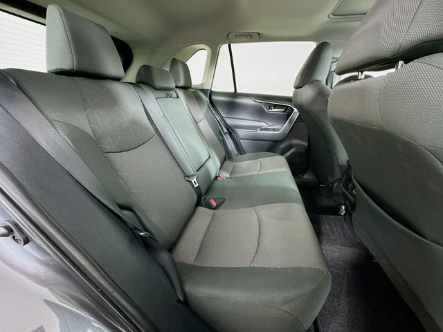 Used 2024 Toyota RAV4 XLE w/ Convenience Package FWD image 28