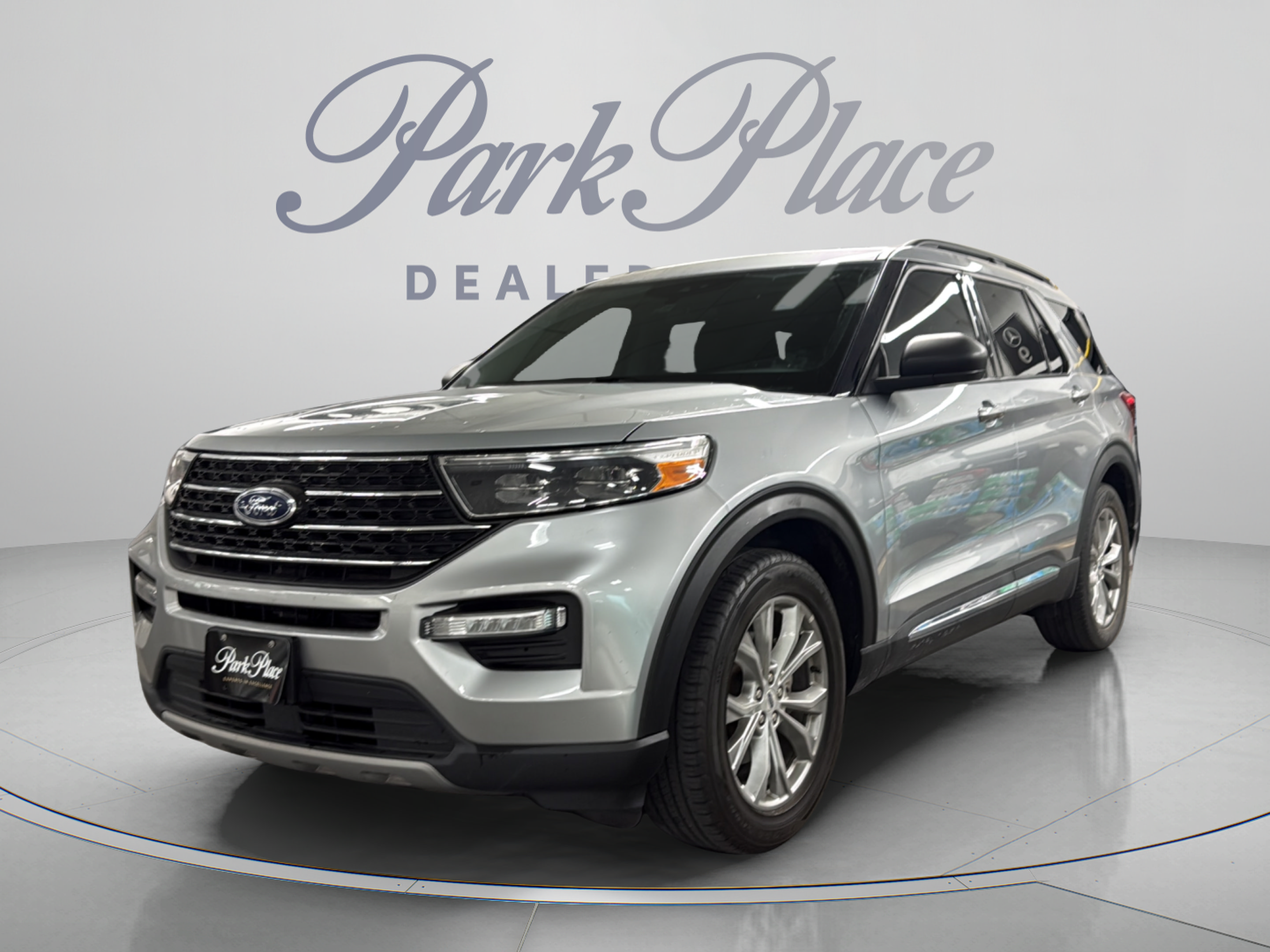 Used 2023 Ford Explorer XLT w/ Equipment Group 202A RWD video 1