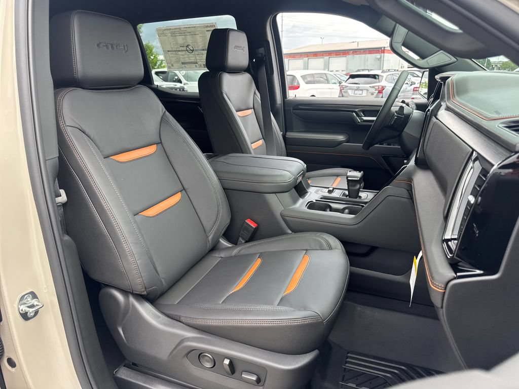 New 2026 GMC Sierra 1500 AT4 w/ AT4 Premium Package AWD/4WD image 11