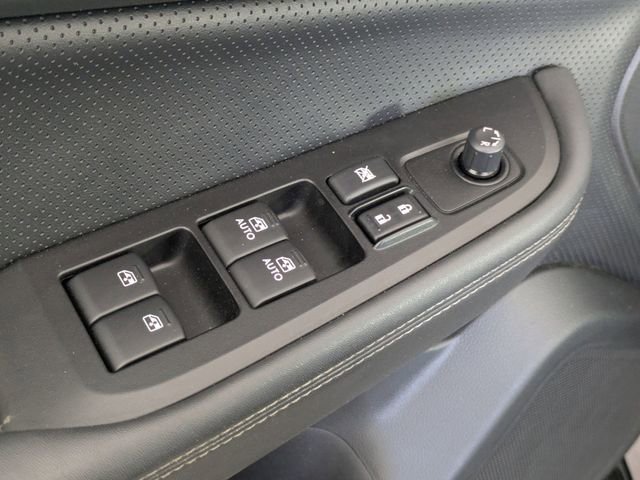 Used 2017 Subaru Legacy 3.6R Limited image 10