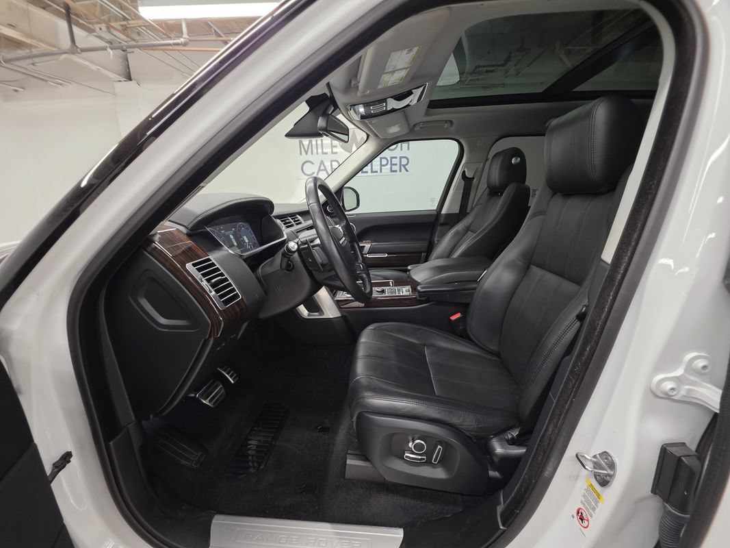 Used 2016 Land Rover Range Rover Supercharged AWD/4WD image 18