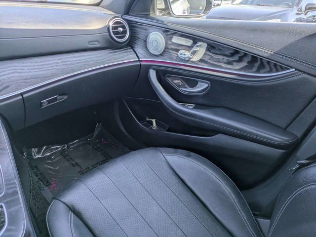 Used 2020 Mercedes-Benz E 350 4MATIC Sedan w/ Parking Assistance Package image 15