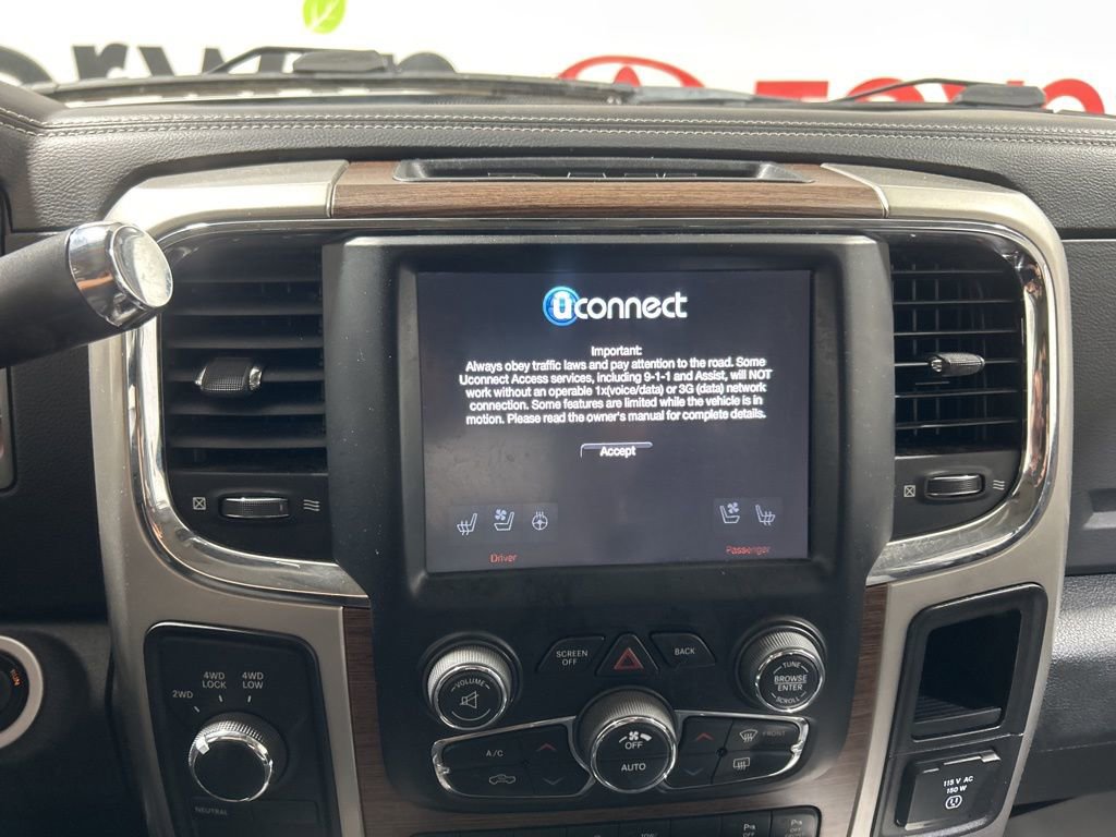 Used 2017 RAM 2500 Laramie w/ Sport Appearance Group image 32