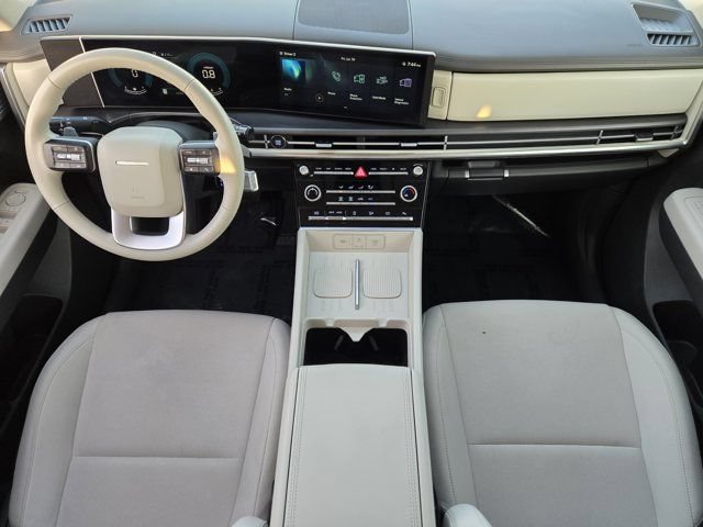Certified 2025 Hyundai Santa Fe SE FWD image 25