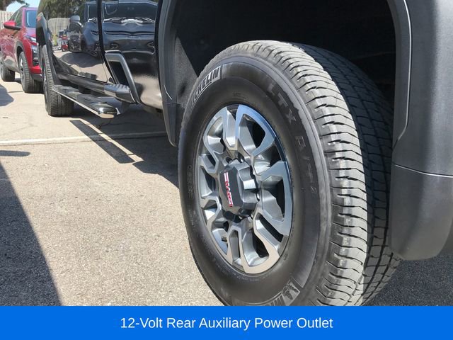 Used 2022 GMC Sierra 2500 SLE w/ SLE Convenience Package AWD/4WD image 14