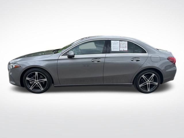 Used 2021 Mercedes-Benz A 220 image 2