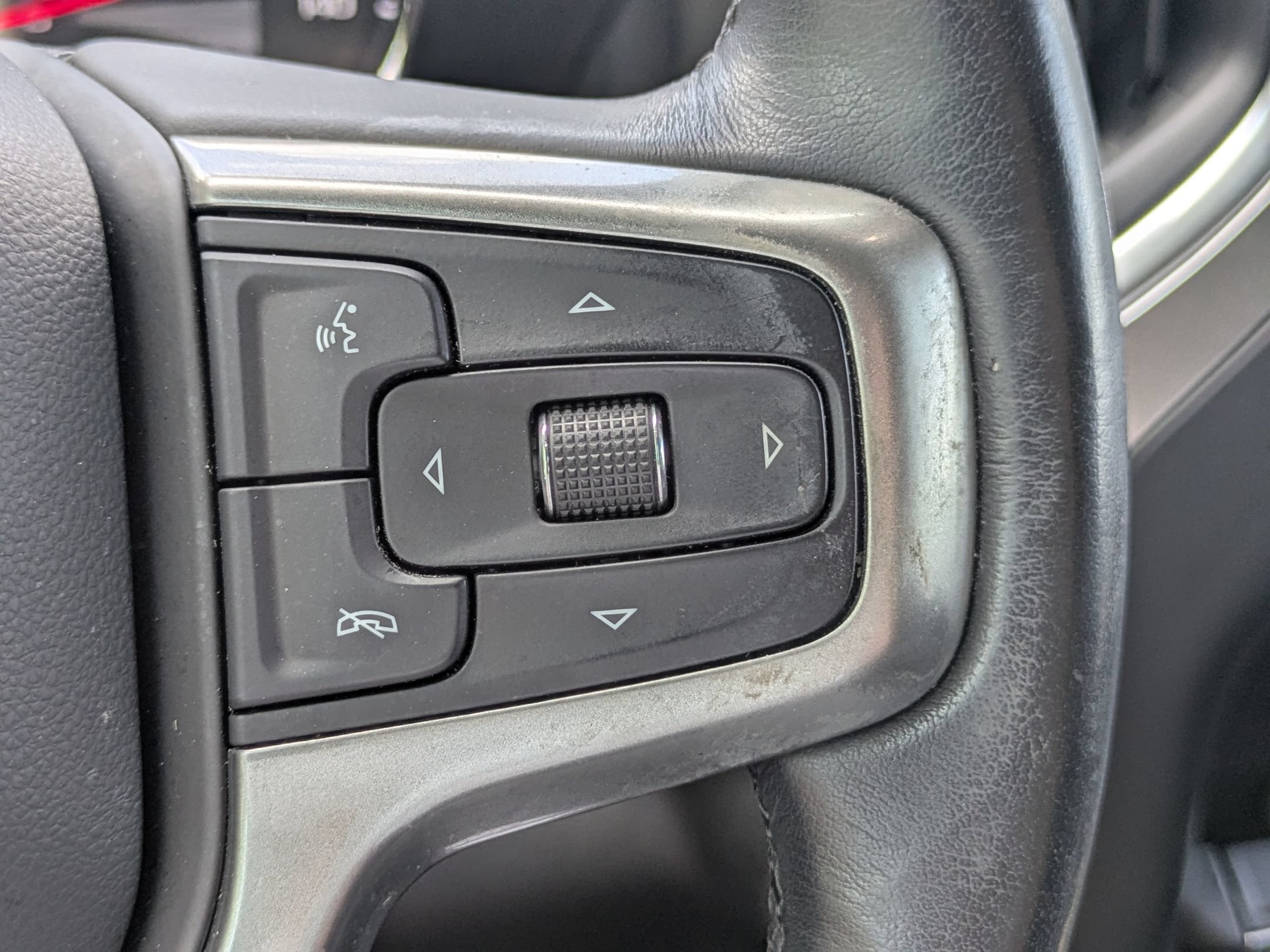 Used 2019 Chevrolet Silverado 1500 LT w/ All-Star Edition AWD/4WD image 16