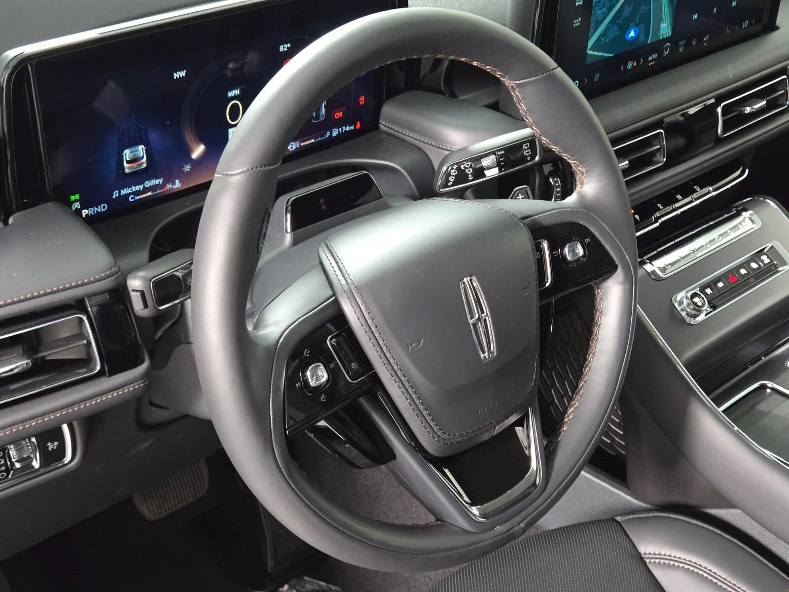 New 2026 Lincoln Aviator AWD image 26