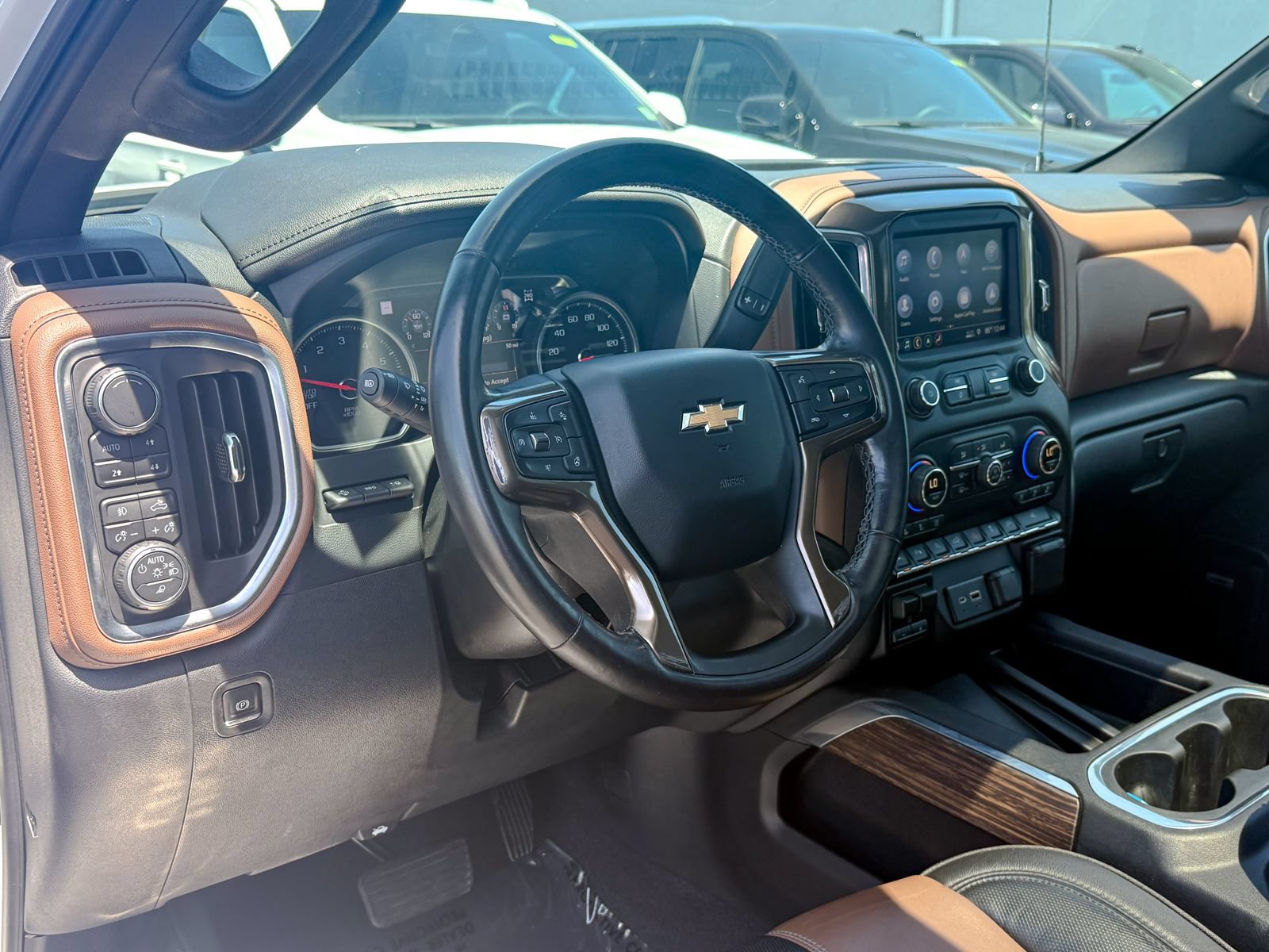 Certified 2019 Chevrolet Silverado 1500 High Country w/ Technology Package AWD/4WD image 13