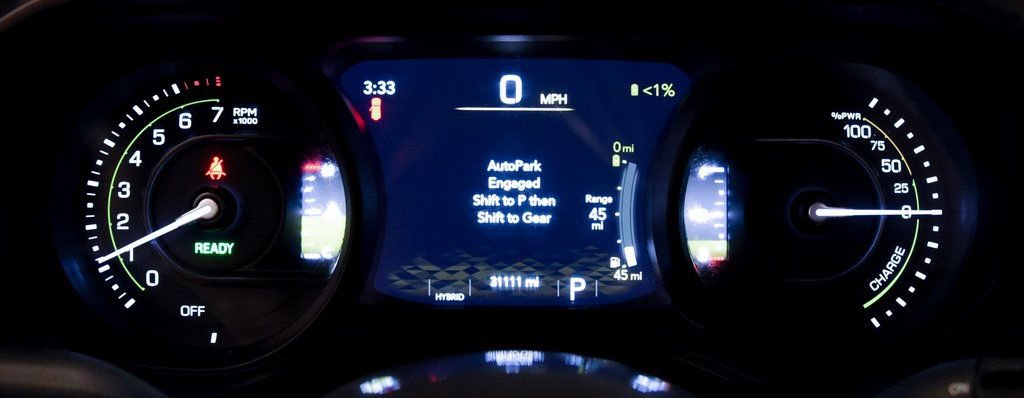 Used 2025 Jeep Wrangler Unlimited Sahara AWD/4WD image 25