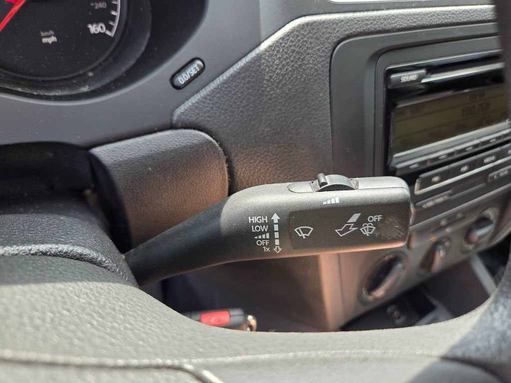 Used 2011 Volkswagen Jetta Sedan FWD image 29