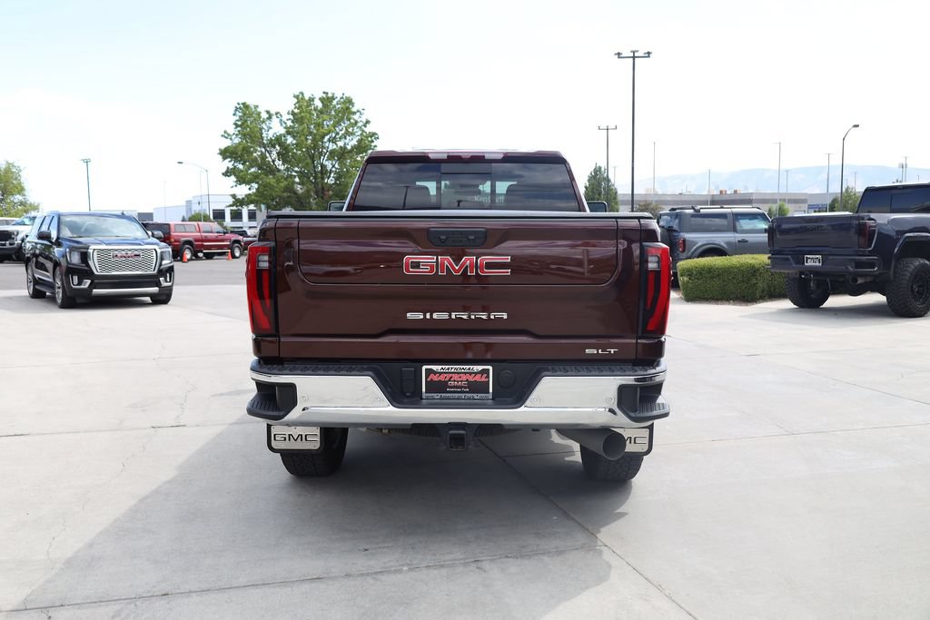 Used 2024 GMC Sierra 3500 SLT w/ SLT Premium Package AWD/4WD image 5