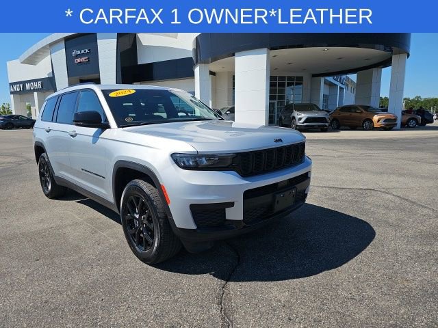 Used 2024 Jeep Grand Cherokee L Laredo image 3