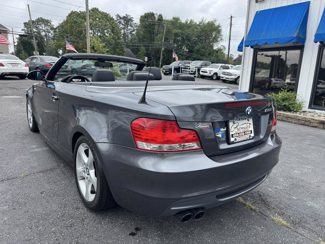 Used 2008 BMW 135i Convertible RWD image 7