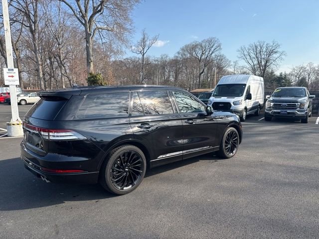 Used 2022 Lincoln Aviator Reserve w/ Equipment Group 201A image 8
