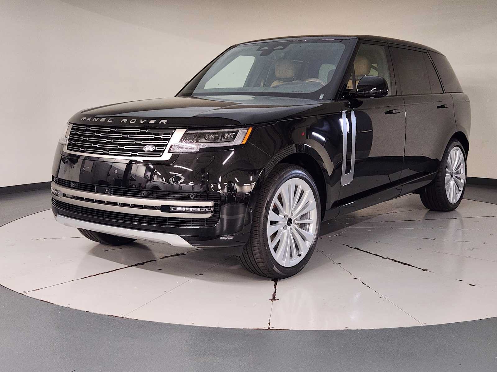 New 2026 Land Rover Range Rover Long Wheelbase SE AWD/4WD image 1