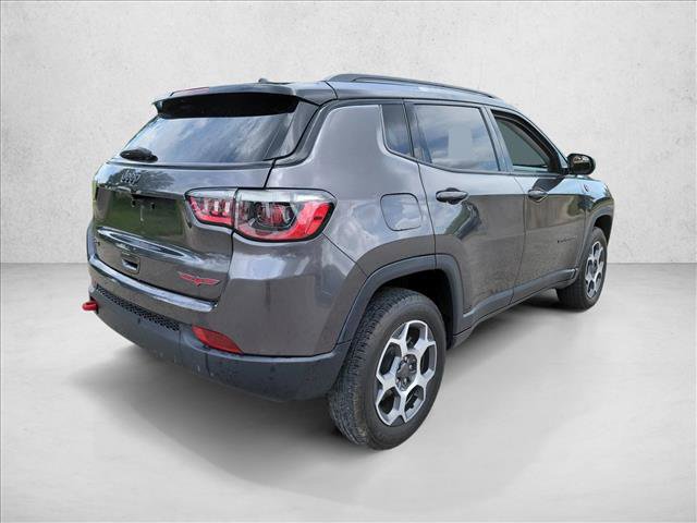 Used 2022 Jeep Compass Trailhawk w/ Trailhawk Convenience Group AWD/4WD image 5