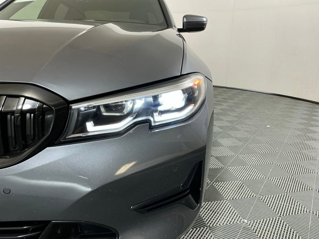 Used 2021 BMW 330e w/ Convenience Package RWD image 8