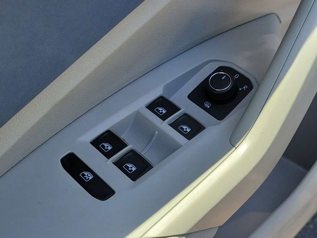 New 2026 Volkswagen Jetta SE image 14