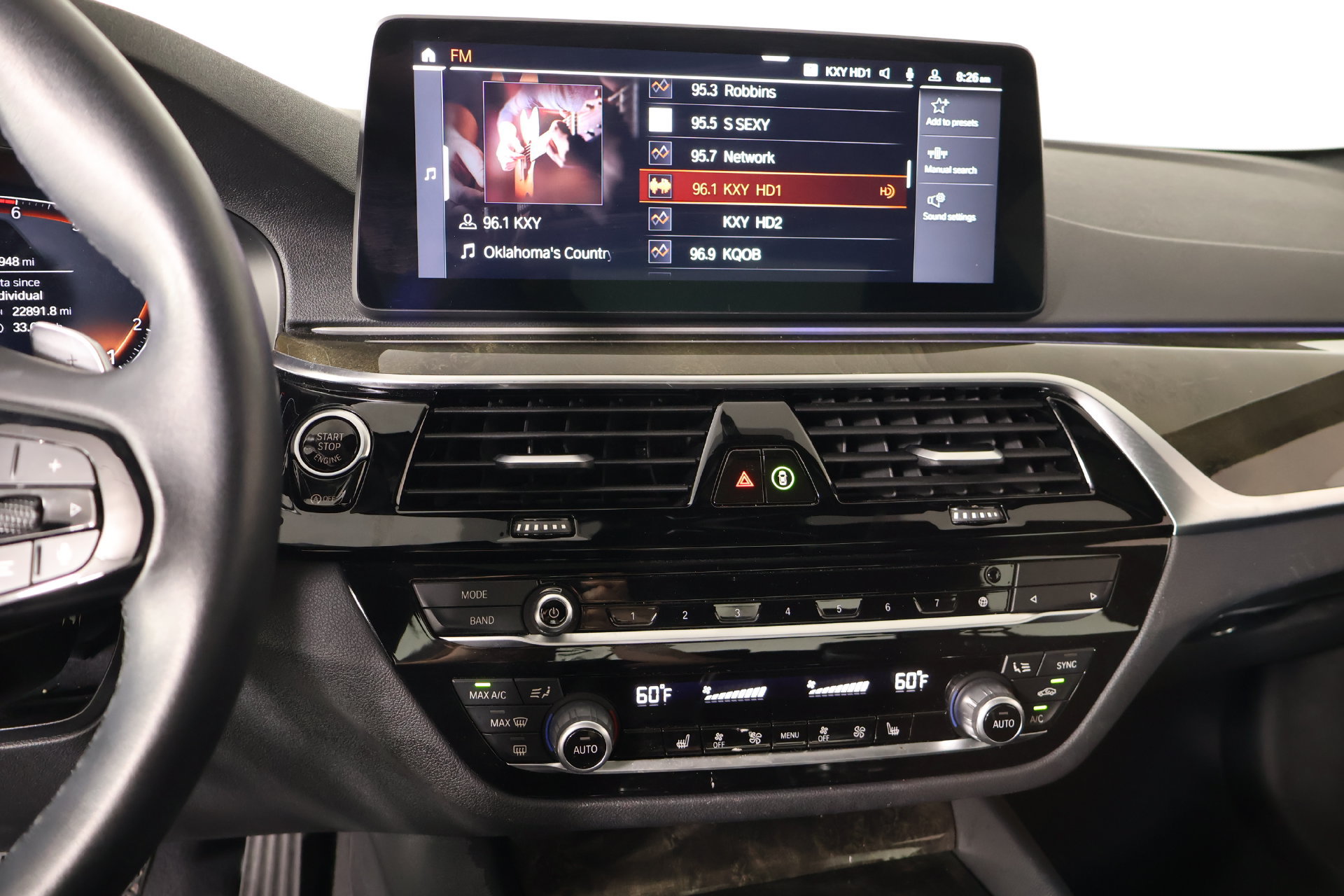 Used 2023 BMW 530i w/ Premium Package RWD image 5