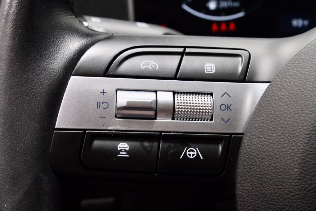 Used 2025 Hyundai Tucson SEL AWD/4WD image 26