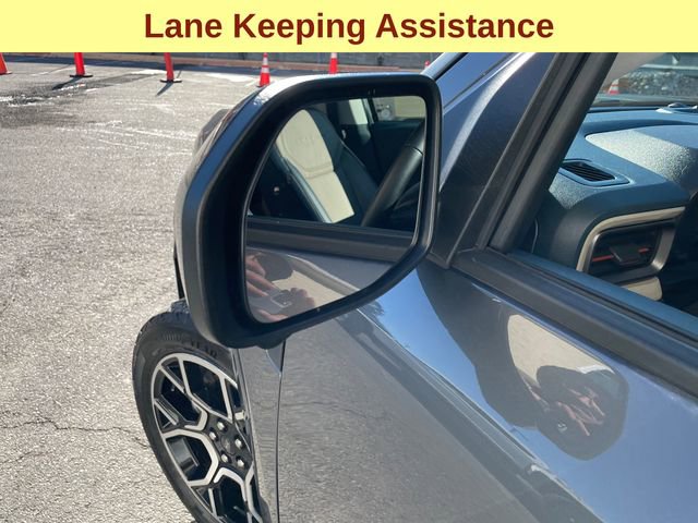 Used 2025 Ford Maverick Lariat w/ 4K Tow Package image 8