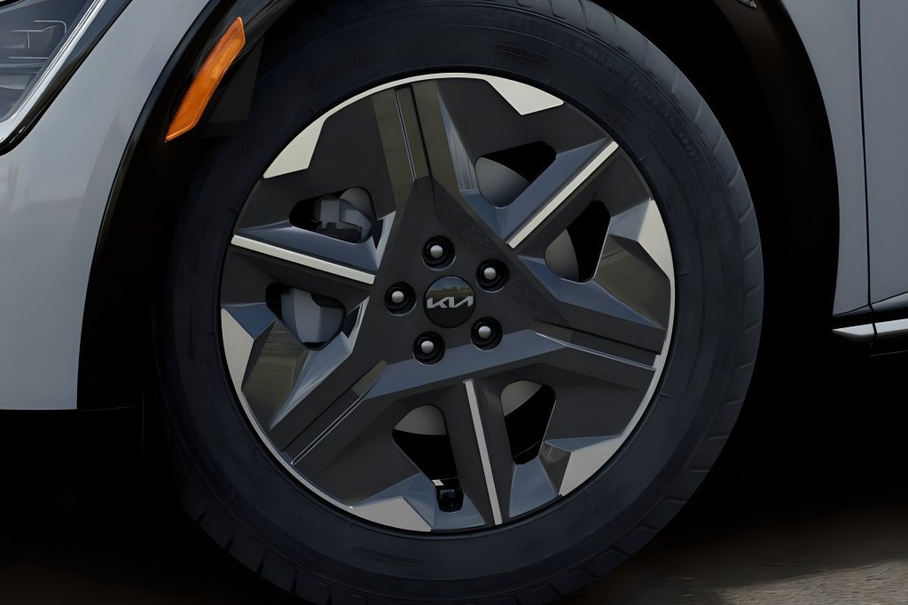New 2026 Kia EV6 Light RWD image 10