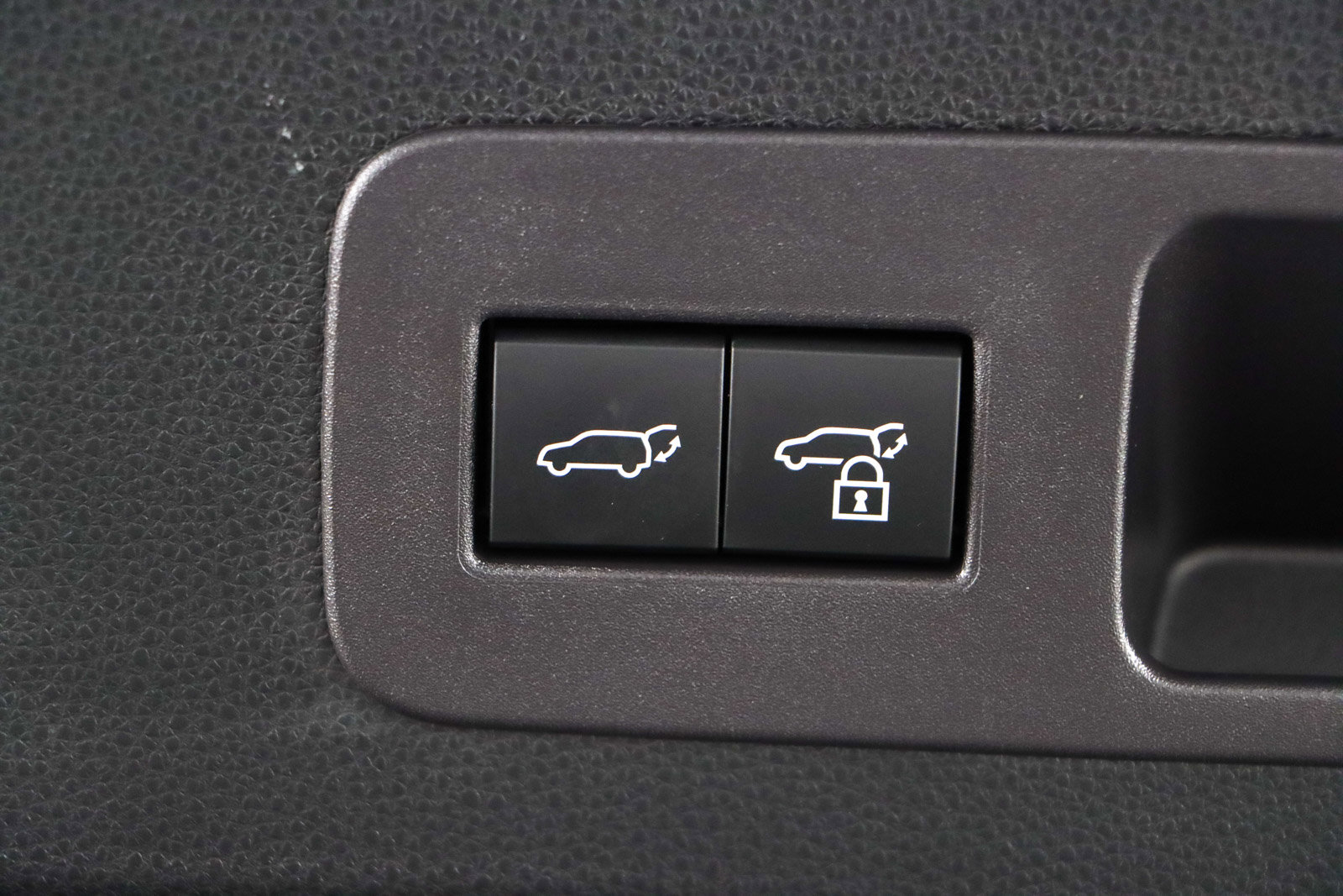 Used 2024 Lexus LX 600 4WD w/ Interior Upgrade Package image 33
