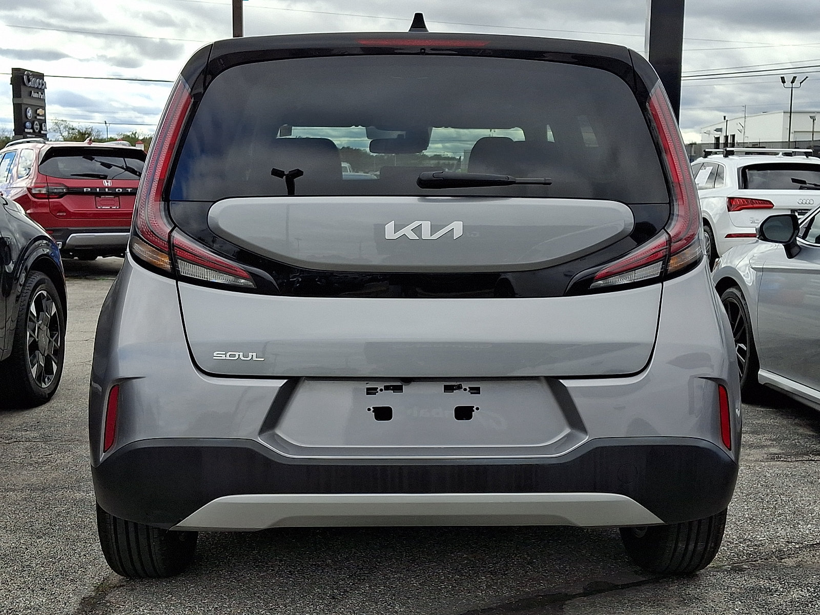Certified 2023 Kia Soul LX w/ LX Technology Package FWD image 5