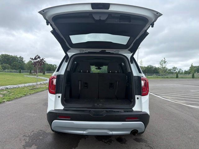 Used 2020 GMC Acadia SLE w/ Driver Convenience Package FWD image 10