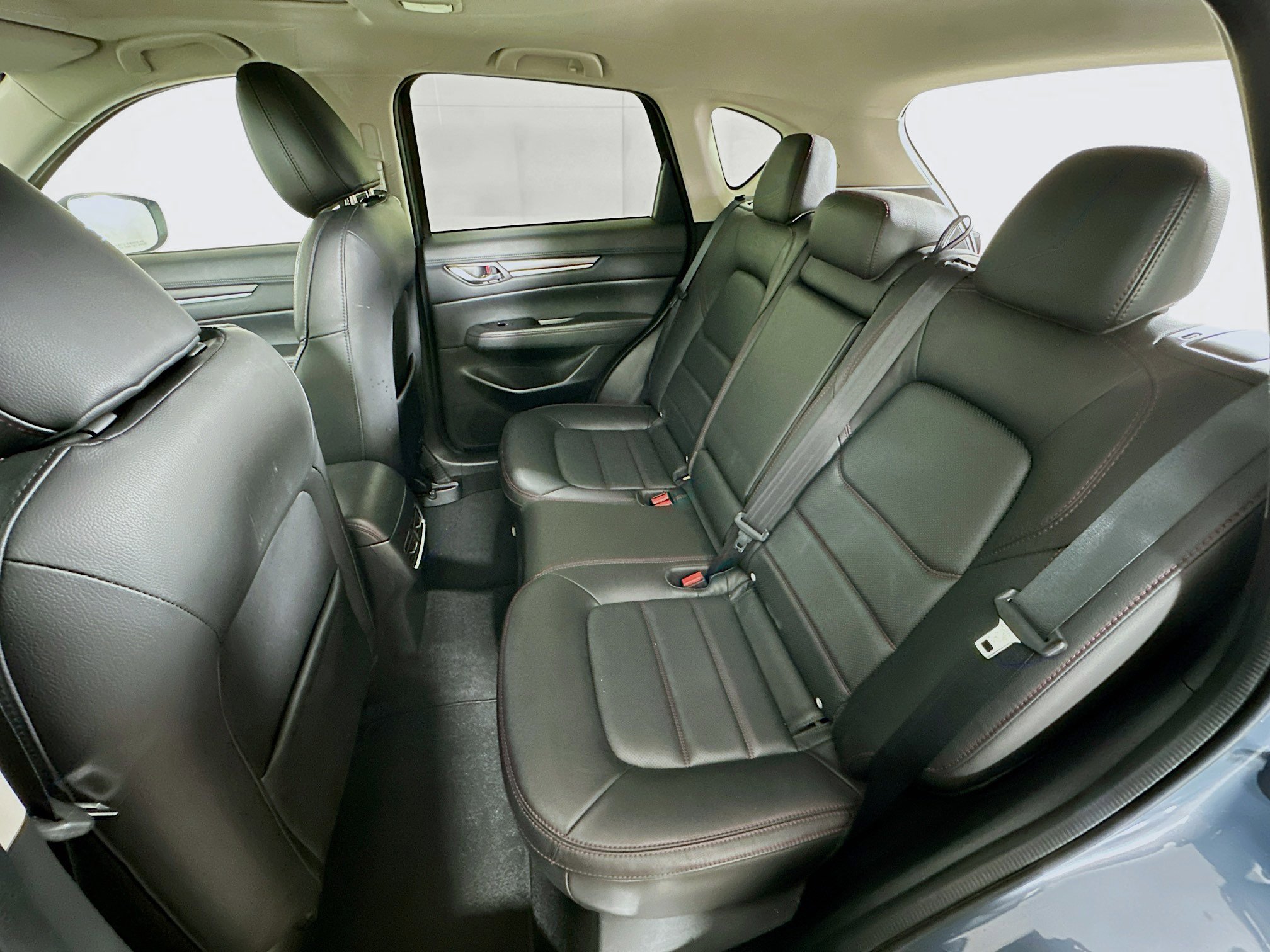 Used 2025 MAZDA CX-5 Carbon Edition image 27