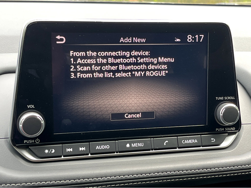 Used 2023 Nissan Rogue SV image 5