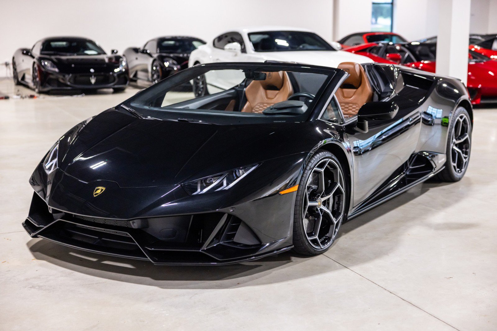 Used 2023 Lamborghini Huracan EVO AWD/4WD image 12