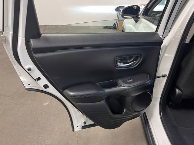 Used 2023 Honda HR-V LX image 19