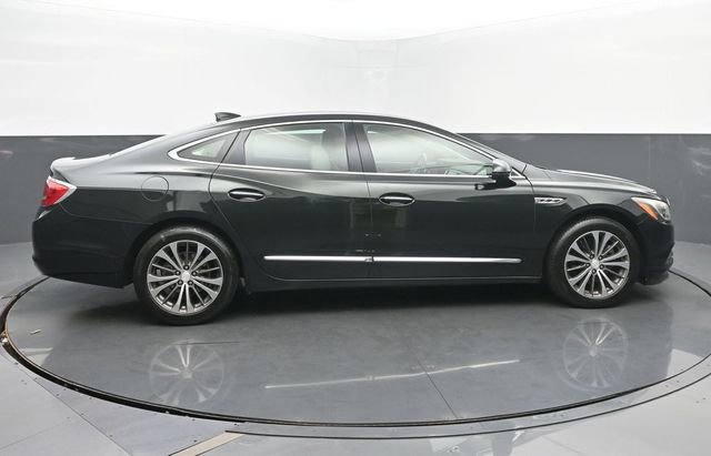 Used 2017 Buick LaCrosse Preferred image 6