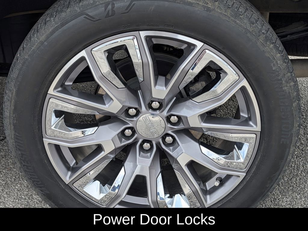 Used 2024 GMC Sierra 1500 Denali AWD/4WD image 8