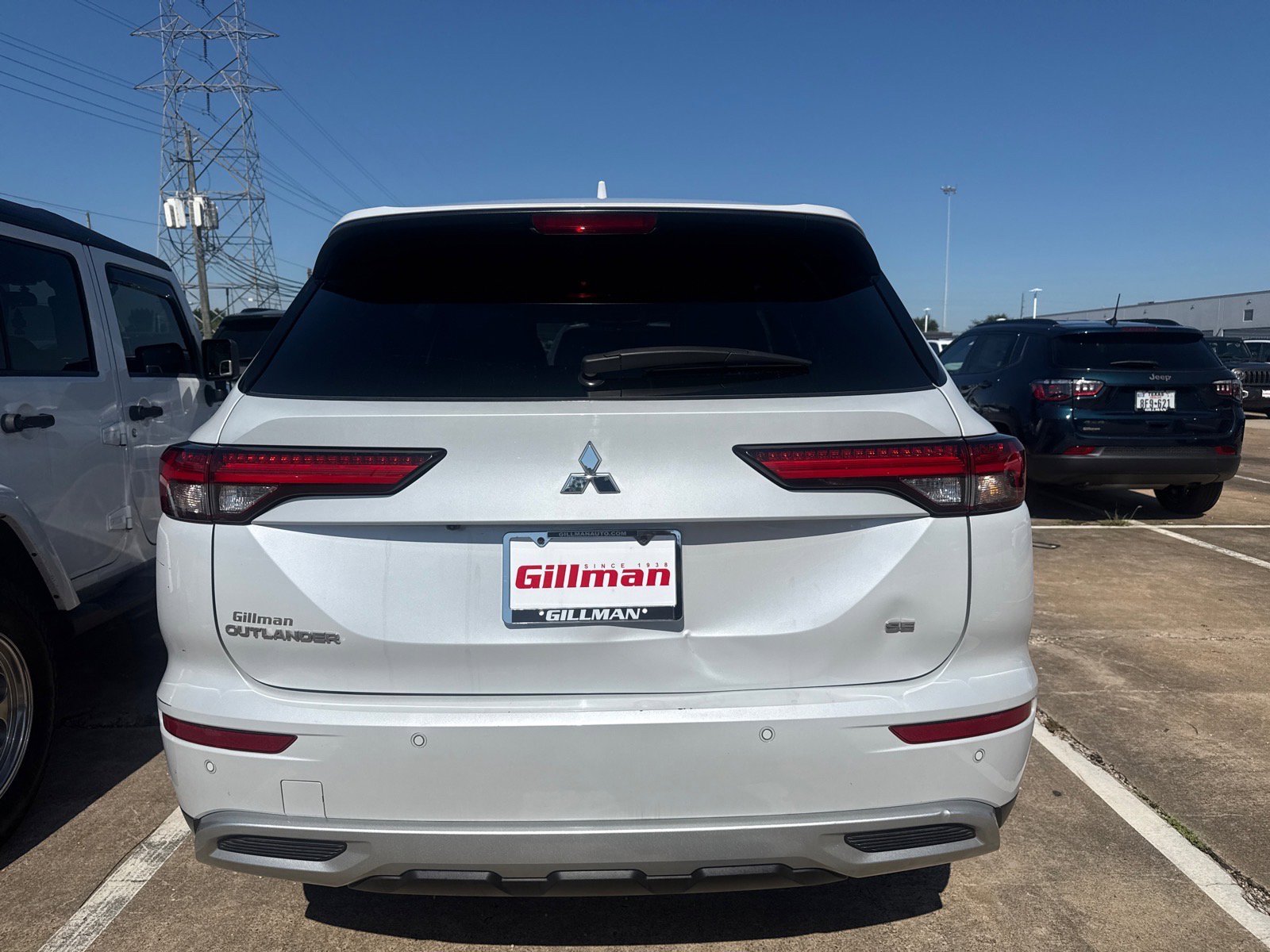 Used 2024 Mitsubishi Outlander SE FWD image 6
