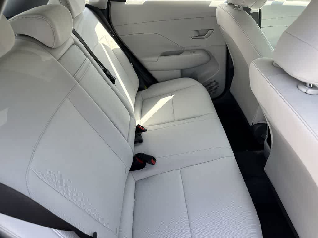 New 2025 Hyundai Kona SE image 20