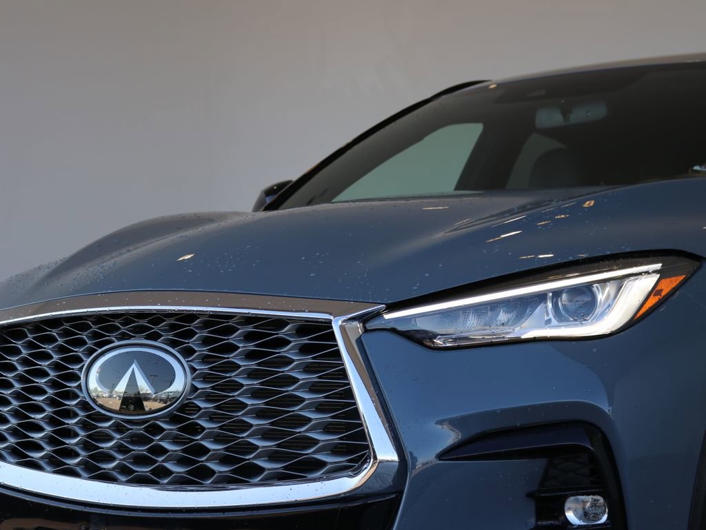 Certified 2023 INFINITI QX55 Luxe AWD/4WD image 11